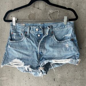 Levi’s Distressed Denim Women Shorts